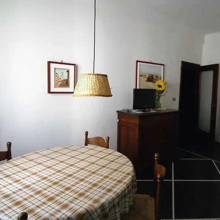Apartment Locazione Turistica Isotta *